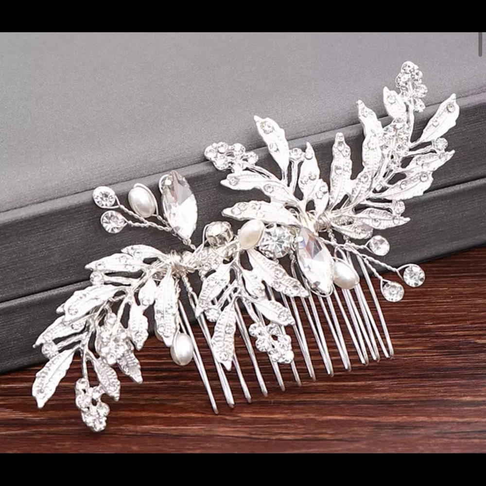 Bridal Crystals and Pearls Headpiece Hair comb